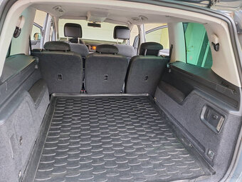 Predám Vw Sharan 7N 2,0 TDI 103 KW 4MOTION 4x4, 7 miest - 9