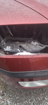 Skoda octavia 2 predné svetlá - 9