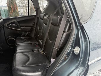 Toyota Rav4 2.2 D4D 4x4 - 9