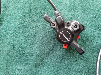 Hydraulické brzdy Tektro - 9