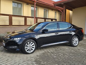Škoda Superb 2.0 TDI 110kW SCR Ambition DSG - 9