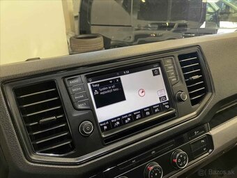 Volkswagen Crafter 2.0TDi 103kW DSG TAŽNÉ KLIM - 9
