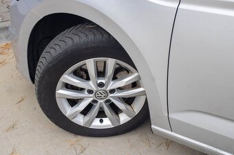 VOLKSWAGEN TOURAN 1.6 TDI DSG 7-miestne 2018 - 9
