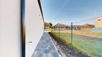 Na predaj 4-izbová bytová jednotka s vlastným pozemkom v obc - 9