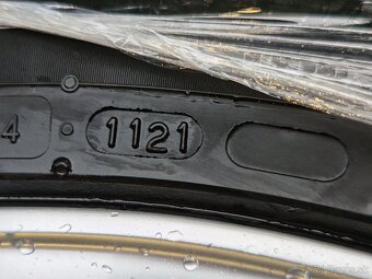 Letne 255/45 ZR 19 na original audi diskoch - 9