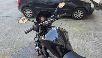 Kawasaki Z750 A2 - 9
