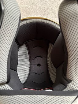 Predám prilby -TOP stav - 9