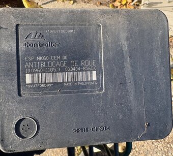 Peugeot 207cc 1.6 vti 5FW 5FS 88 kw 120 PS - 9