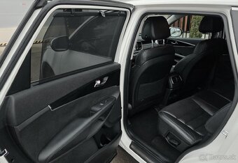 Kia Sorento 2.2 CRDi AWD | 7 miest | Automat | Full výbava - 9