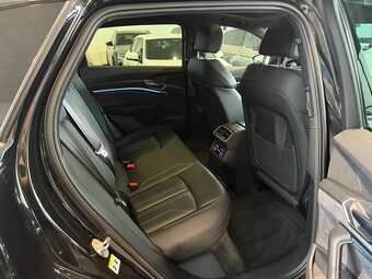 AUDI E-TRON 55 QUATTRO S-LINE - 9