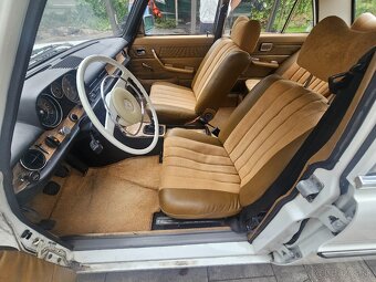 Mercedes-Benz w115 - 9