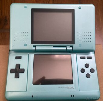 Nintendo DS + 64gb - 9