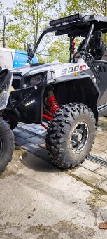 Polaris RZR 900XP 4x4 - 9