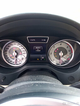 Mercedes-Benz GLA 200 CDI - 9