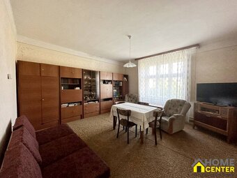 NOVÁ CENA RODINNÝ DOM NA 31 ÁROVOM POZEMKU V CENTRE OBCE - 9