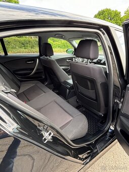 Predám BMW E87 118d - 9