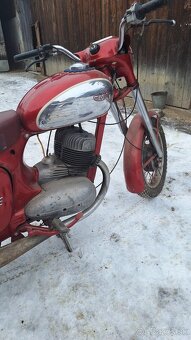Jawa 350/360 - 9