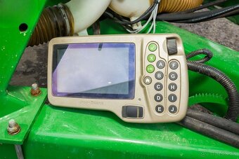 No-Till JOHN DEERE 740A - 9