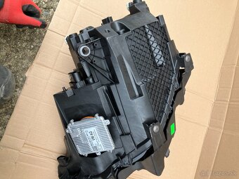 svetla svetlo FULLed skoda kamiq kamik leve prave - 9