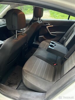 Opel insignia 2.0 cdti biturbo 4x4 143kw - 9