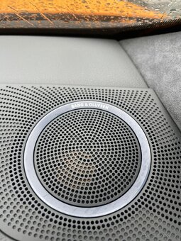 Predám Audi q5 176kw 3.0 TDi 4x4 - 9