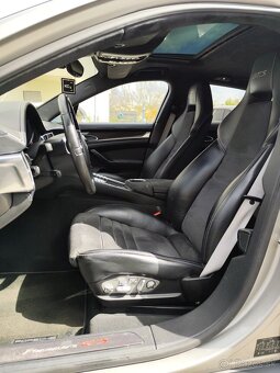 Porsche Panamera GTS - 9
