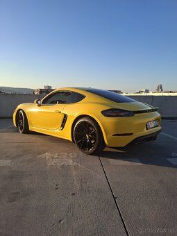 Porsche Cayman 718 PDK / R20 / BOSE / 2021 - 9