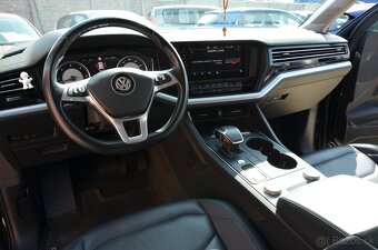 Volkswagen Touareg 3.0 TDI 170kw, AT/8 - 9