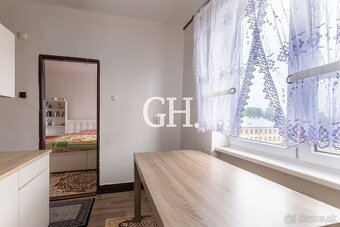 MASARYKOVÁ - Tehlový 2-izbový byt - (55m²) Čiastočná rekošnt - 9