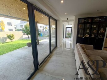 NOVOSTAVBA - 4 IZB. RD, POZEMOK 354M2, KOSTOLIŠTE, okr. MALA - 9