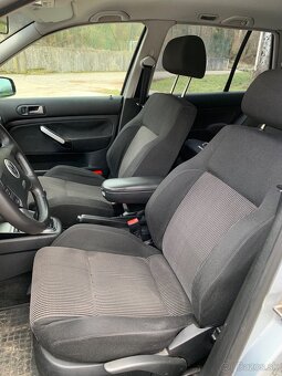 Volksvagen golf 1.9 TDI Highline - 9