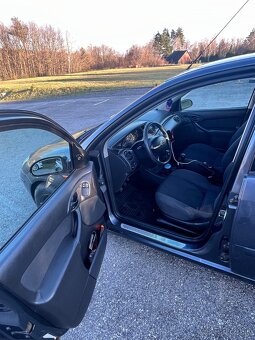 Ford focus 1.4 - 9