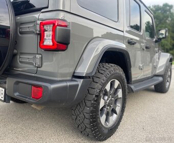 Jeep Wrangler UNLIMITED 2.0T 272k 8T Sahara Odpočet DPH - 9