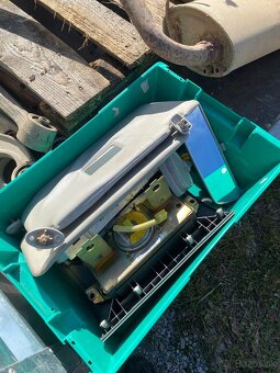 Rozpredám suzuki jimny 1.3 - 9