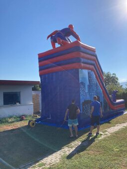 Prenajom NAJLACNEJSIE SKAKACIE hrady a predaj JBL PARTY BOX - 9