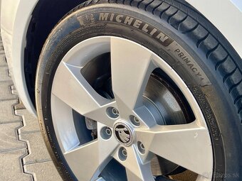 Škoda Octavia III Combi 1.6 TDI DSG°FULL LED°ODPOČET DPH° - 9
