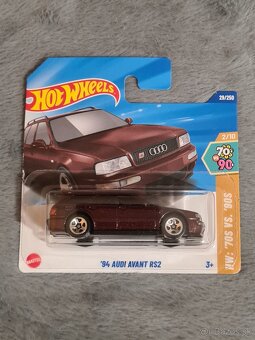 Hot Wheels BMW, Mercedes, Porsche - 9