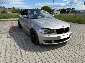 Bmw 125i E88 - 9