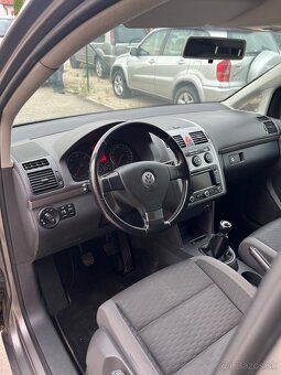 Volkswagen Touran 1.9 TDI 77kW = 7 miest, r.v 2010 = - 9