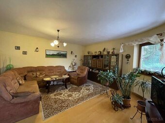 ZĽAVNENÉ • Na predaj dom s garážou a pozemkom v Skalici - 9