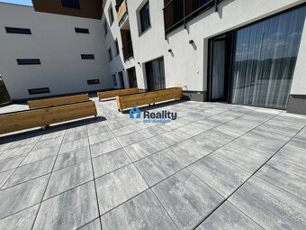Prenájom NOVOSTAVBA FIM moderný byt 49 m2 + terasa 53 m2 PB - 9