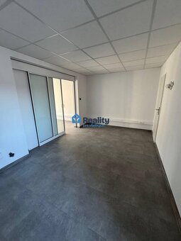 Prenájom obchod/kancelária NP po rekoštrukcií, centrum PB - 9