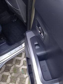 Mitsubishi outlander 2.0 4×4. - 9