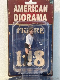 predam postavičky k zberatelskym modelom. Mierka 1:18. - 9