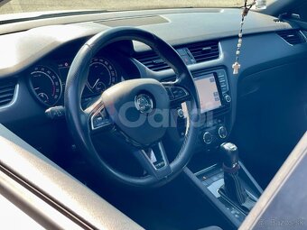 Škoda Octavia Combi 2.0 TDI DPF RS DSG - 9