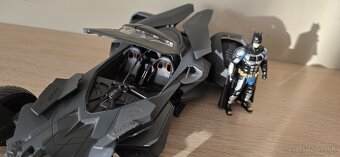 BATMAN JADA kovová kolekcia BATMOBILE, mierka 1:24 - 9