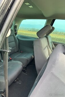 Volkswagen Sharan 1.9 TDI,Highline,4x4,85kW,2010,serviska - 9