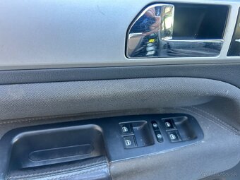 Volkswagen Touareg 3,0 TDi 165kw 2006 - 9