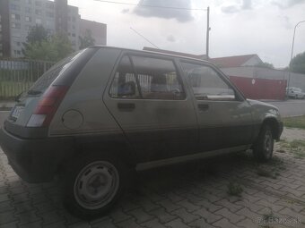 Renault 5 - 9
