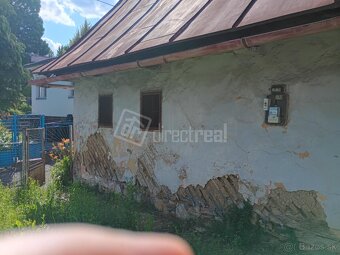 Malý starý domček skoro v centre mesta - 9
